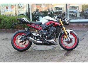 TRIUMPH STREET TRIPLE 765 RX / DIE BESONDERE!