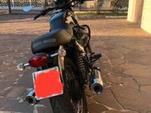 1997 MOTO GUZZI NEVADA 750 TRASFORMATO A V7