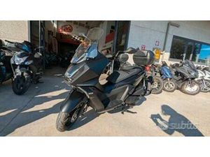 KYMCO SKYTOWN 125 DEL 2024