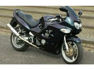 SUZUKI GSX 600 F