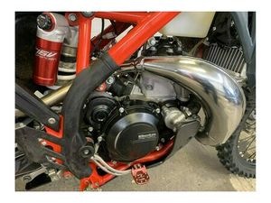 2025 BETA 300 XTRAINER