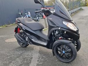 PIAGGIO MP3 300 HPE ABS ASR 2022