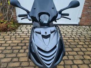 MOOIE PIAGGIO ZIP 4T SCOOTER TE KOOP! — SCOOTERS | YAMAHA — MARKTPLAATS
