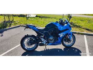 SUZUKI GSX-8R 2024 – 1 100 KMS – PARFAITE – GARANTIE 3 ANS SUZUKI