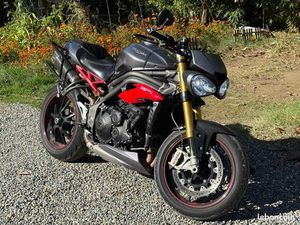 TRIUMPH SPEED TRIPLE R ABS 1050