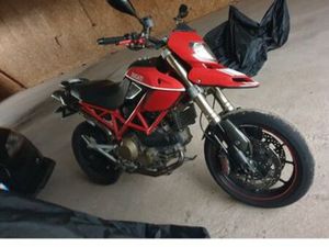 DUCATI HYPERMOTARD 1100