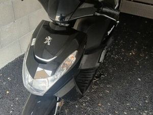 SCOOTER PEUGEOT KISBEE