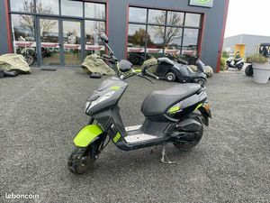 SCOOTER PEUGEOT STREET X 2 TEMPS 2021 50CM3