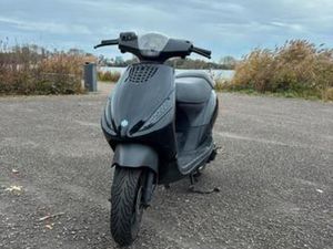 ZIP 2T 50CC — SCOOTERS | PIAGGIO — MARKTPLAATS