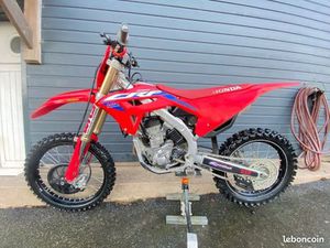 CRF 250 R