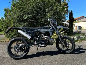 MOTO BÊTA 50 CC SUPER MOTARD