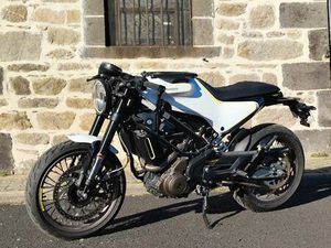 HUSQVARNA 401 VITPILEN