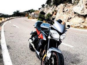 TRIUMPH STREET TRIPLE 675R ABS 2013