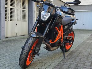KTM 690 DUKE R