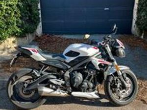 TRIUMPH STREET TRIPLE 660 A2 35 KW - 2021