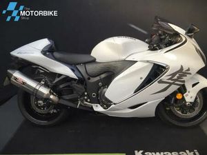 SUZUKI GSX1300R HAYABUSA