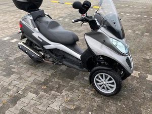 PIAGGIO MP3