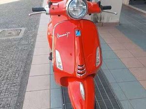 VESPA 125 PRIMAVERA 125 RED ROSSO
