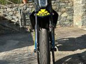 HUSQVARNA 701 SUPERMOTO - 2024