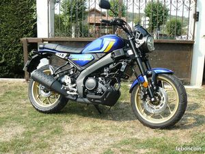 YAMAHA 125 XSR PLUS PIECES