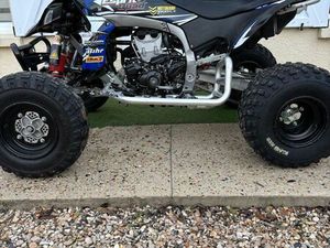 VENDE OU ECHANGE 450 YFZR