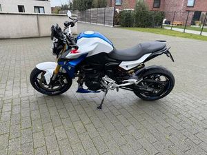 ② BMW F900R 2023