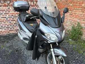 SCOOTER 125