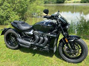 TRIUMPH ROCKET 3 R STORM 2024