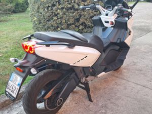 GILERA GP 800 MAXI SCOOTER - 2010