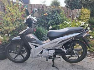TE KOOP HONDA WAVE 110I ( CUB, INNOVA) SUPER ZUINIG. — MOTOREN | HONDA — MARKTPLAATS