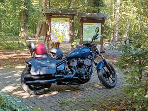INDIAN CHIEF DARK HORSE MIT SOZIUS