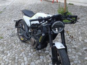 HUSQVARNA VITPILEN 401