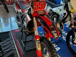 KTM 250 SX-F CROSS 2023