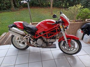 DUCATI S2R MONSTER