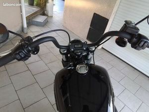 HARLEY DAVIDSON SOFTAIL STREET BOB