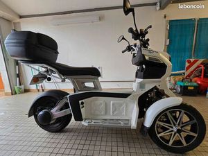 SCOOTER ÉLECTRIQUE DOOHAN GOODYEAR EGO 2