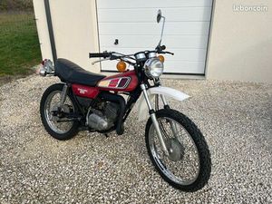 YAMAHA DT 125 F
