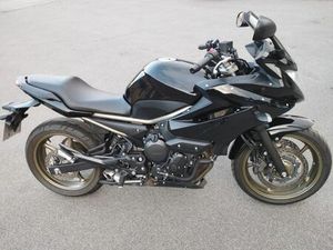 YAMAHA XJ600