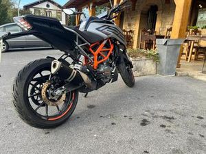 KTM - DUKE 125