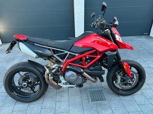 DUCATI HYPERMOTARD 950