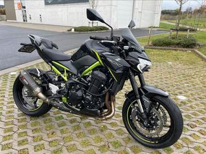 ② KAWASAKI Z 900 PERFORMANCE * 2022 * 5000 KM