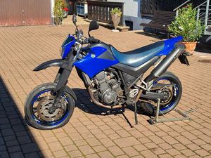 YAMAHA XT660X SUPERMOTO