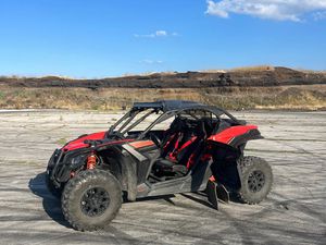 CAN-AM MAVERICK X3 TURBO R →