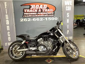 2011 HARLEY-DAVIDSON® VRSCF - V-ROD® MUSCLE®