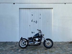 YAMAHA DRAGSTAR 650 CLASSIC BOBBER QUINTA DO CONDE