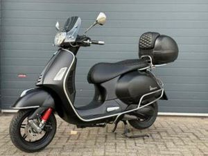 VESPA GTS 300 ABS SUPER TECH *FULL OPTIONS* — MOTOREN | PIAGGIO — MARKTPLAATS