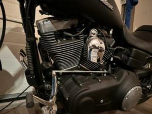 HARLEY DAVIDSON STREETBOB 2006 - STOERE BOBBER! — MOTOREN | HARLEY-DAVIDSON — MARKTPLAATS