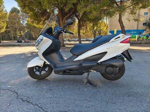 SUZUKI - BURGMAN 125 EXECUTIVE