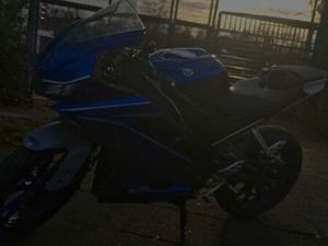 YAMAHA YZFR125