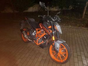 KTM - DUKE 125